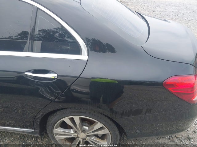 45153461 :رقم المزاد ، 55SWF4JB7GU105306 vin ، 2016 Mercedes-benz C 300 مزاد بيع
