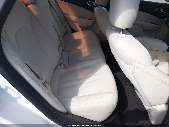 Chrysler 200 Limited 2016 1C3CCCAB9GN164113 Image 8