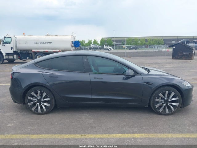 Tesla Model 3 Long Range All-wheel Drive 2025 5YJ3E1EB5SF914733 Image 13