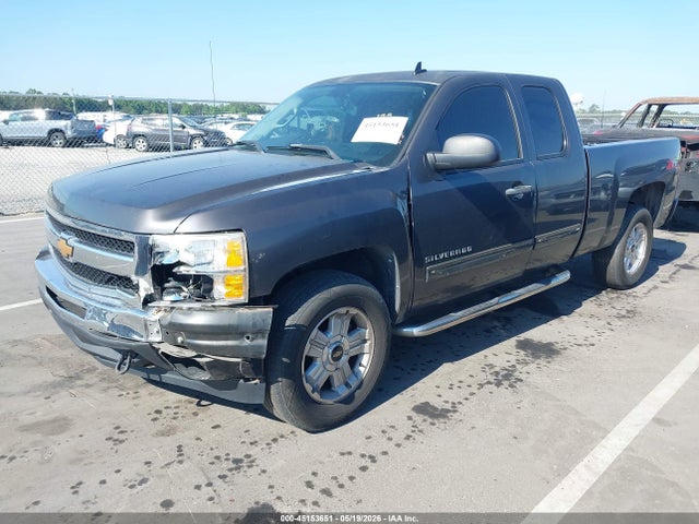 45153651 :رقم المزاد ، 1GCSCSE09AZ112894 vin ، 2010 Chevrolet Silverado 1500 Lt مزاد بيع