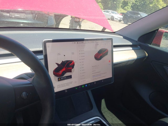 Tesla Model Y Long Range Dual Motor All-wheel Drive 2022 7SAYGDEEXNF463530 Image 17