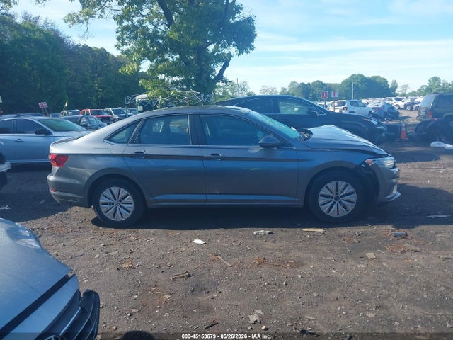 Aukcja sprzedaży 2019 Volkswagen Jetta 1.4t R-line/1.4t S/1.4t Se, vin: 3VWC57BU1KM136609, numer aukcji: 45153679
