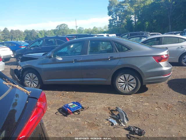 Aukcja sprzedaży 2019 Volkswagen Jetta 1.4t R-line/1.4t S/1.4t Se, vin: 3VWC57BU1KM136609, numer aukcji: 45153679