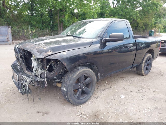 RAM 1500 Express 2014 3C6JR6AT1EG282651 Image 2