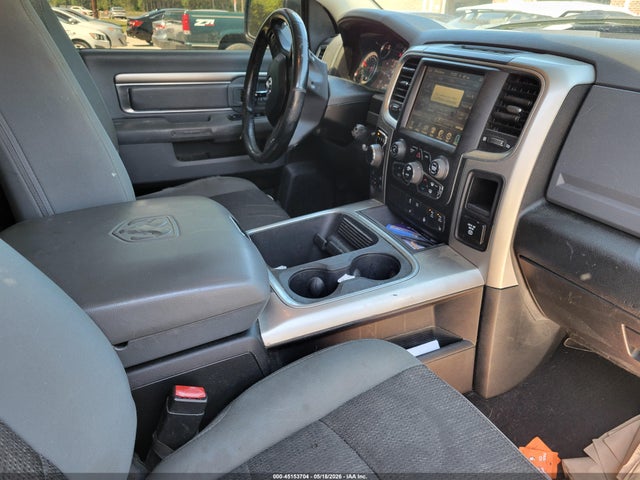 45153704 :رقم المزاد ، 1C6RR7GT0HS666403 vin ، 2017 Ram 1500 Big Horn  4x4 6'4 Box مزاد بيع