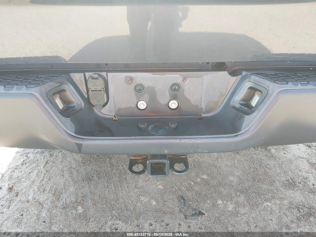 1C6RR7KG7JS319084 RAM 1500 St