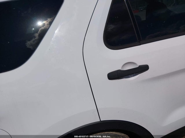 Ford Explorer 2017 1FM5K7B80HGC91867 Image 13