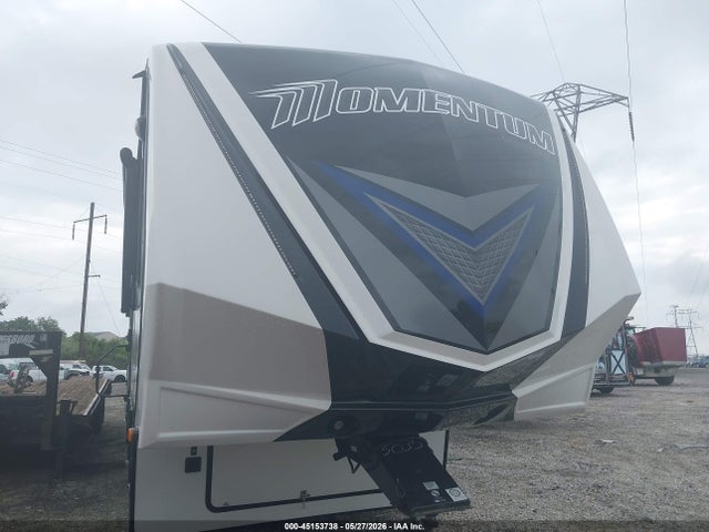 573FM4022L1115035 Grand Design Momentum 351m Toyhauler 5th Whl Travel Trailer