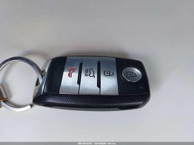 45153767 :رقم المزاد ، 5XYPHDA51HG239409 vin ، 2017 Kia Sorento 3.3l Ex مزاد بيع
