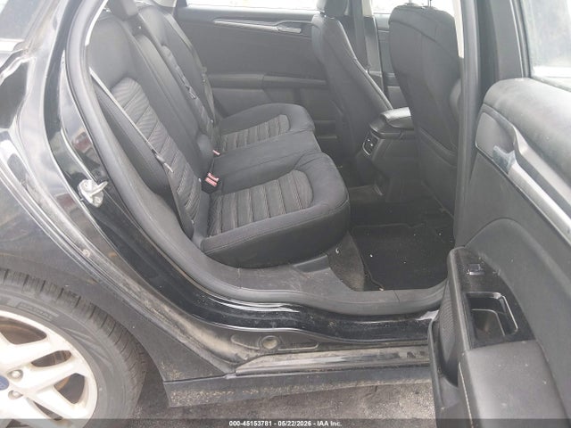 45153781 :رقم المزاد ، 3FA6P0H73GR217176 vin ، 2016 Ford Fusion Se مزاد بيع