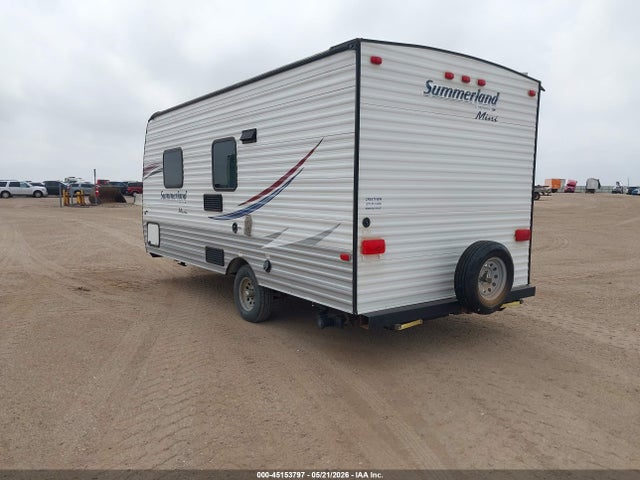 Springdale Summerland 2016 4YDT1701XG3150151 Image 3