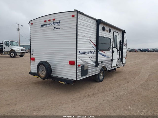 Springdale Summerland 2016 4YDT1701XG3150151 Image 4