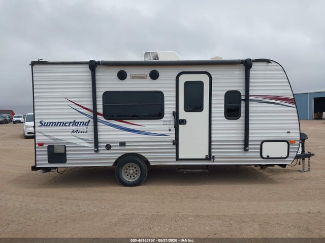 Springdale Summerland 2016 4YDT1701XG3150151 Image 7