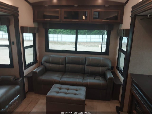Продажа на аукционе авто 2018 Jayco North Point, vin: 1UJCJ0BV2J1LL0253, номер лота: 45153806