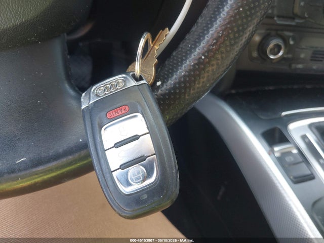 45153807 :رقم المزاد ، WAULFAFR7BA011384 vin ، 2011 Audi A5 2.0t Premium مزاد بيع
