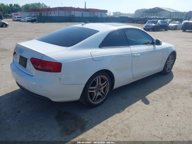 45153807 :رقم المزاد ، WAULFAFR7BA011384 vin ، 2011 Audi A5 2.0t Premium مزاد بيع