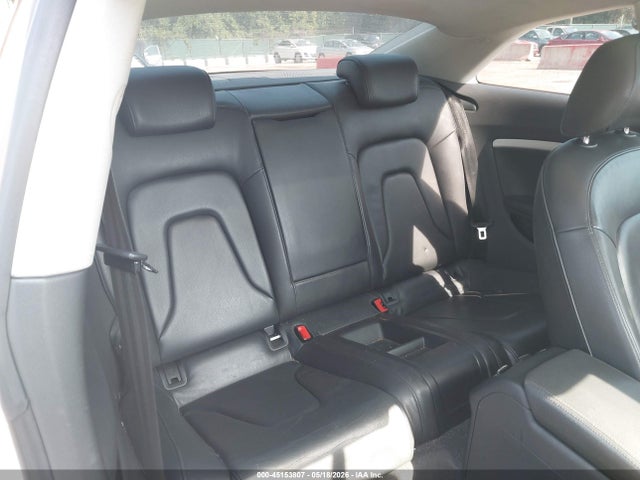 45153807 :رقم المزاد ، WAULFAFR7BA011384 vin ، 2011 Audi A5 2.0t Premium مزاد بيع
