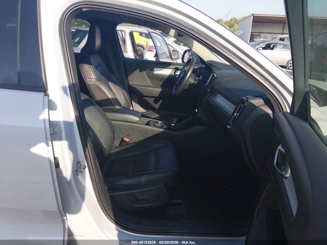Aukcja sprzedaży 2021 Volvo Xc40 T5 Momentum, vin: YV4162UK0M2572980, numer aukcji: 45153828