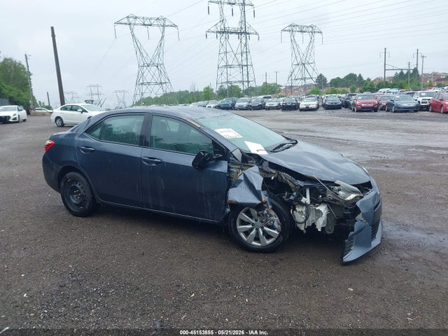 Toyota COROLLA LE 2016 5YFBURHE3GP484599 Image 17