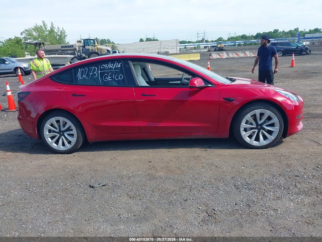 Tesla Model 3 Rear-wheel Drive 2022 5YJ3E1EA3NF335851 Image 13
