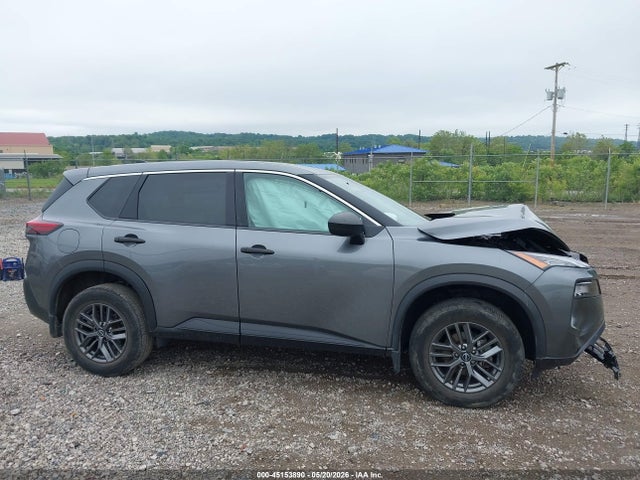 45153890 :رقم المزاد ، 5N1BT3AB2PC938748 vin ، 2023 Nissan Rogue S Intelligent Awd مزاد بيع