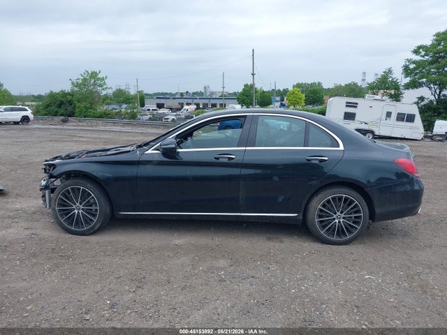 55SWF8EB1KU282928 Mercedes-Benz C 300 4matic