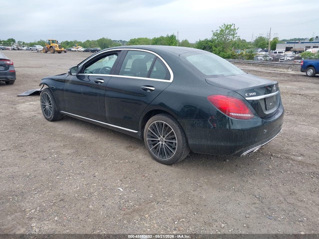 55SWF8EB1KU282928 Mercedes-Benz C 300 4matic