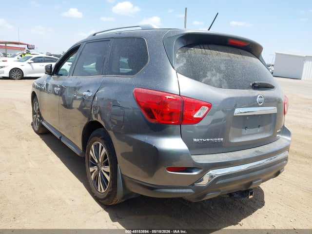 45153894 :رقم المزاد ، 5N1DR2MM5HC641814 vin ، 2017 Nissan Pathfinder S مزاد بيع