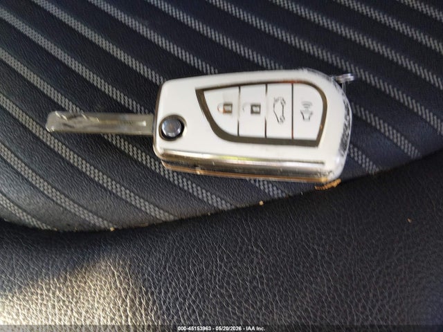 2020 Toyota Camry Se მანქანა იყიდება აუქციონზე, vin: 4T1G11AK0LU390883, აუქციონის ნომერი: 45153963