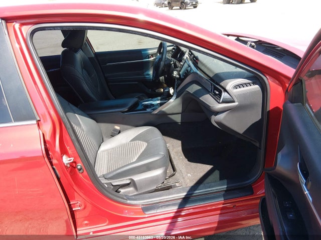 2020 Toyota Camry Se მანქანა იყიდება აუქციონზე, vin: 4T1G11AK0LU390883, აუქციონის ნომერი: 45153963