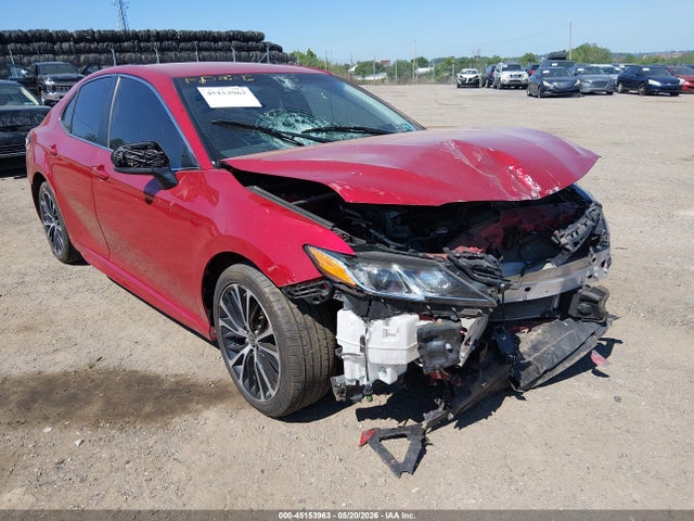 2020 Toyota Camry Se მანქანა იყიდება აუქციონზე, vin: 4T1G11AK0LU390883, აუქციონის ნომერი: 45153963