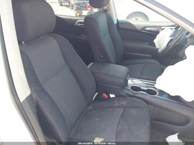 Продажа на аукционе авто 2017 Nissan Pathfinder Sv, vin: 5N1DR2MN1HC682451, номер лота: 45153976