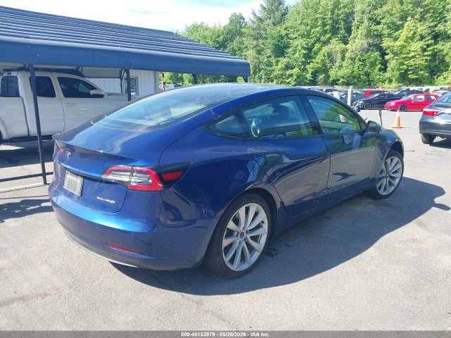 45153979 :رقم المزاد ، 5YJ3E1EB4MF087794 vin ، 2021 Tesla Model 3 Long Range مزاد بيع
