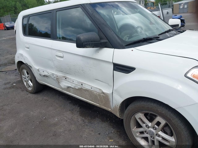 Auction sale of the 2010 Kia Soul +, vin: KNDJT2A23A7158235, lot number: 45154049
