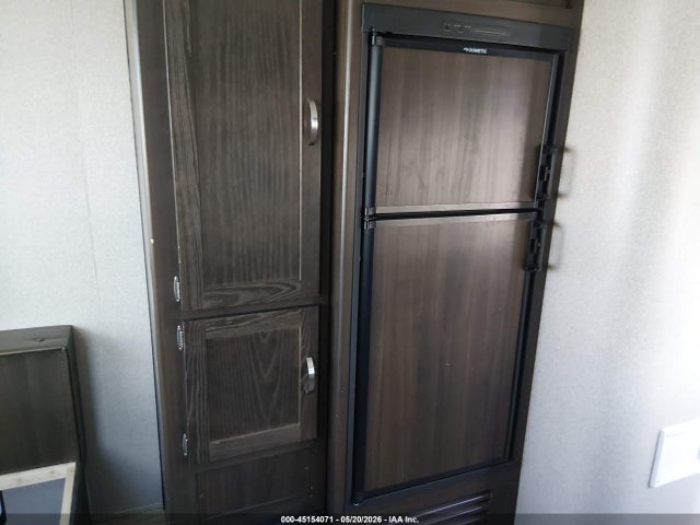 2018 Keystone Rv Springdale მანქანა იყიდება აუქციონზე, vin: 4YDT20225J3154478, აუქციონის ნომერი: 45154071