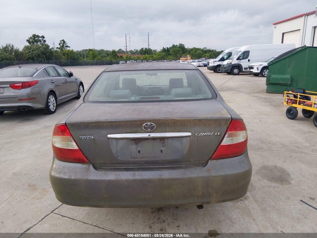 45154081 :رقم المزاد ، 4T1BE32K43U739228 vin ، 2003 Toyota Camry Le مزاد بيع