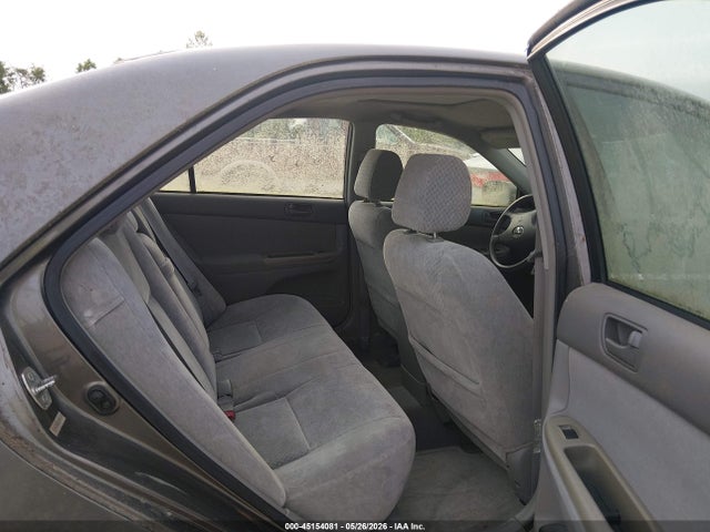 45154081 :رقم المزاد ، 4T1BE32K43U739228 vin ، 2003 Toyota Camry Le مزاد بيع