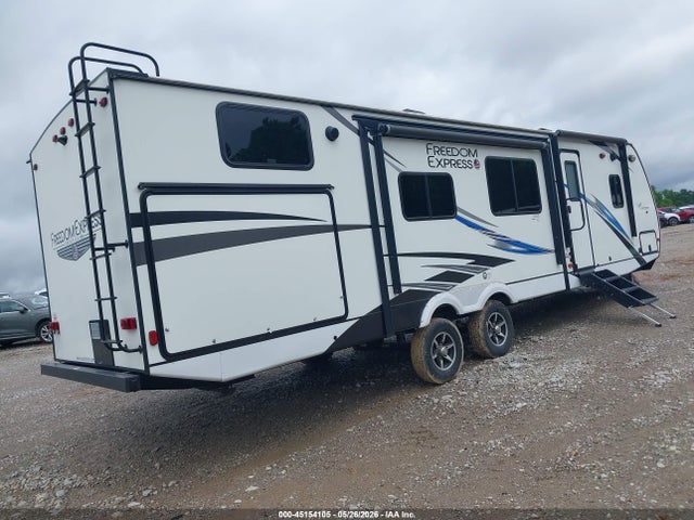 Coachmen Freedom Express 2020 5ZT2FEYB7LW011426 Image 4
