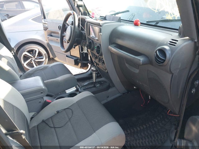 Auction sale of the 2007 Jeep Wrangler Unlimited X, vin: 1J4GA39127L229775, lot number: 45154137