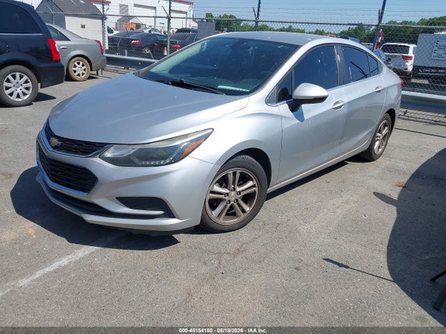 Aukcja sprzedaży 2018 Chevrolet Cruze Lt Auto, vin: 1G1BE5SM7J7105725, numer aukcji: 45154150
