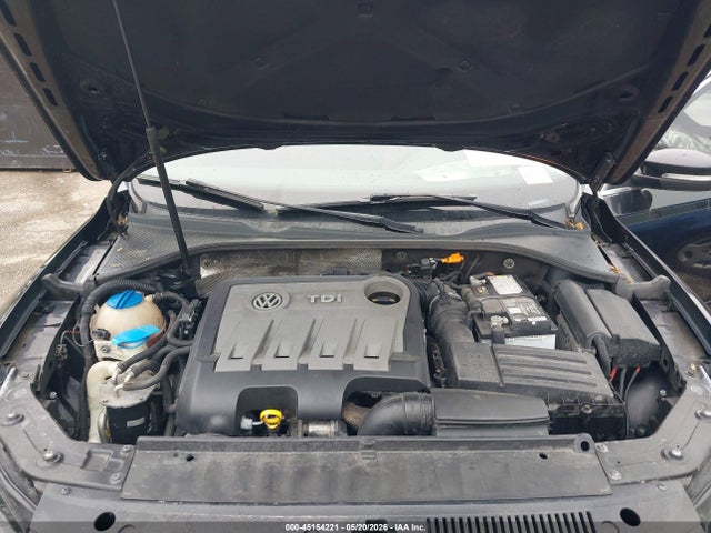 2014 Volkswagen Passat 2.0l Tdi Sel Premium მანქანა იყიდება აუქციონზე, vin: 1VWCN7A3XEC092625, აუქციონის ნომერი: 45154221
