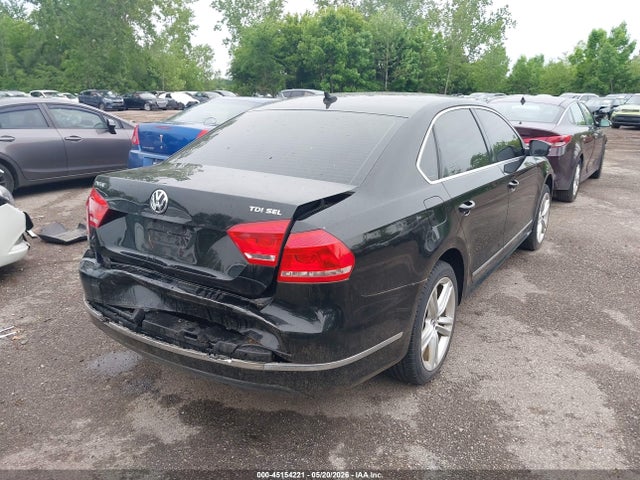 2014 Volkswagen Passat 2.0l Tdi Sel Premium მანქანა იყიდება აუქციონზე, vin: 1VWCN7A3XEC092625, აუქციონის ნომერი: 45154221