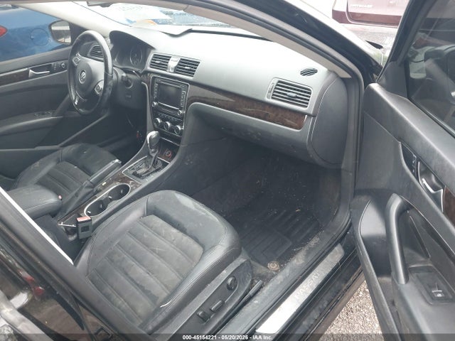 2014 Volkswagen Passat 2.0l Tdi Sel Premium მანქანა იყიდება აუქციონზე, vin: 1VWCN7A3XEC092625, აუქციონის ნომერი: 45154221