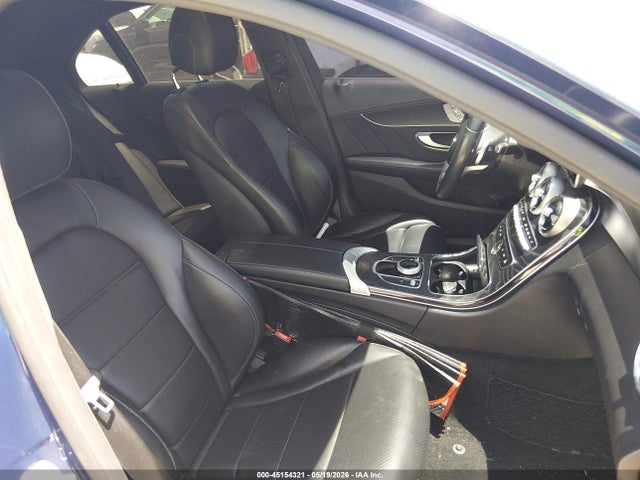 Продажа на аукционе авто 2017 Mercedes-benz C 300 Sport, vin: 55SWF4JB5HU202974, номер лота: 45154321