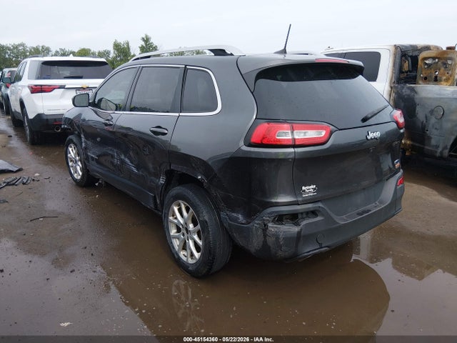 45154360 :رقم المزاد ، 1C4PJLCB0GW258200 vin ، 2016 Jeep Cherokee Latitude مزاد بيع