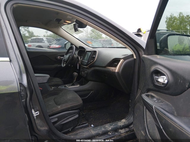45154360 :رقم المزاد ، 1C4PJLCB0GW258200 vin ، 2016 Jeep Cherokee Latitude مزاد بيع