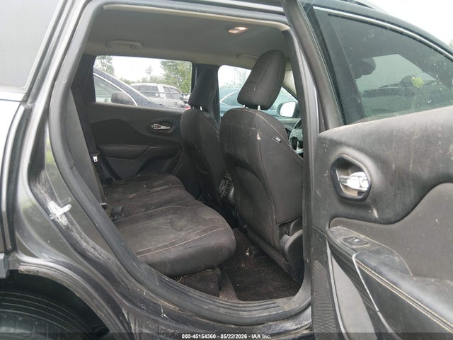 45154360 :رقم المزاد ، 1C4PJLCB0GW258200 vin ، 2016 Jeep Cherokee Latitude مزاد بيع