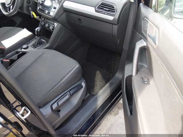 Auction sale of the 2019 Volkswagen Tiguan 2.0t S, vin: 3VV0B7AX2KM095399, lot number: 45154403