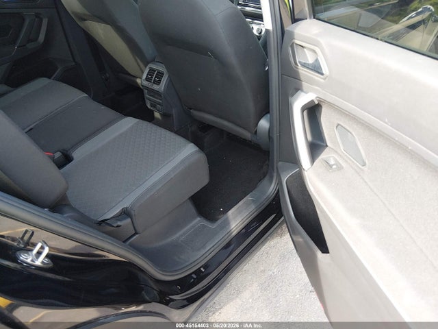 Auction sale of the 2019 Volkswagen Tiguan 2.0t S, vin: 3VV0B7AX2KM095399, lot number: 45154403