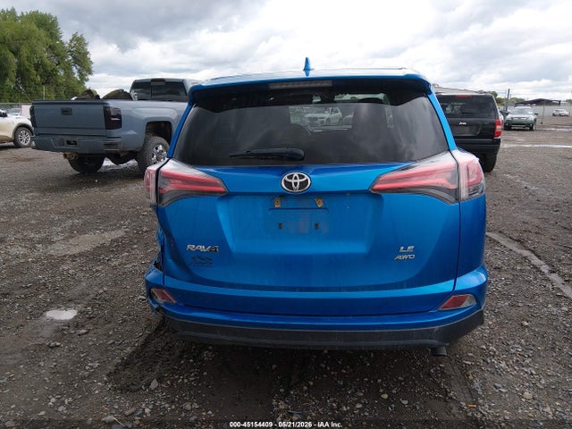 JTMBFREV1JJ206617 Toyota RAV4 LE